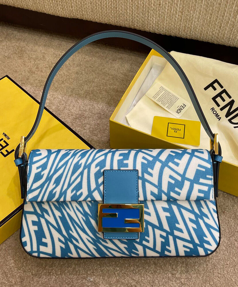 Fendi Mini Baguette 1997 Handbag 8BS049 Blue